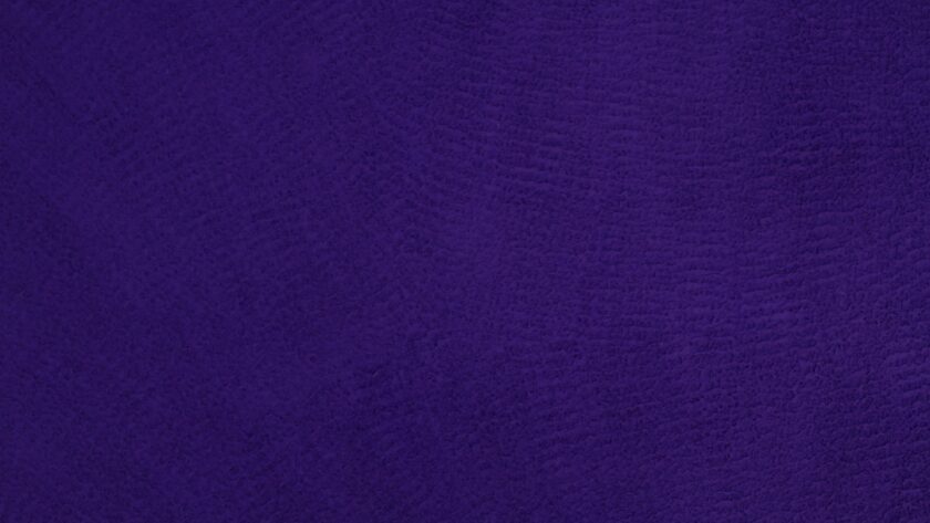 Photo Light blue shirt with tie